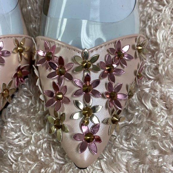MODERN LILY Exquisite Embellished Floral Flats, NWOT,‎ size 39 EU - Picture 3 of 10